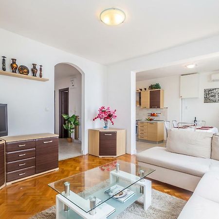 Apartment Lucky 1 里耶卡 外观 照片