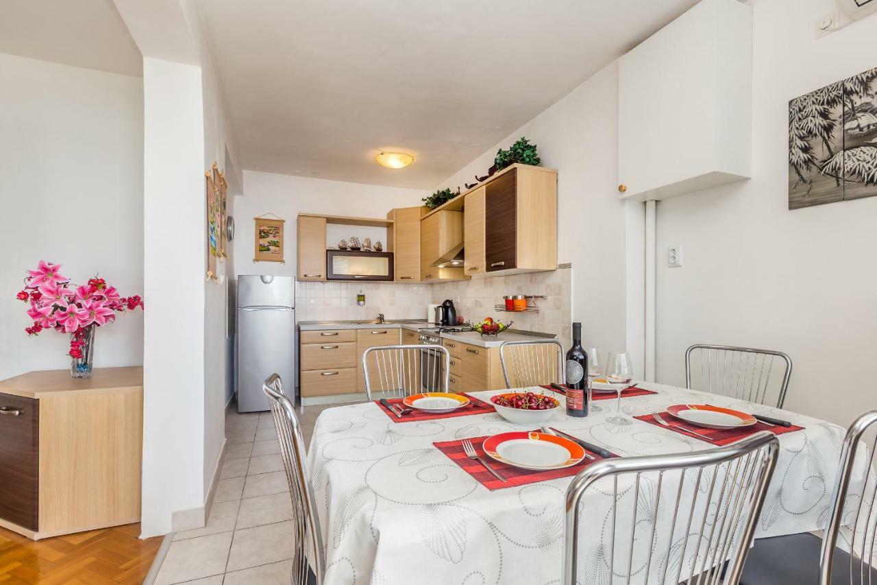 Apartment Lucky 1 里耶卡 外观 照片